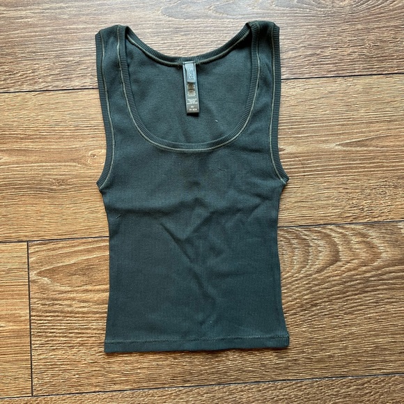 Limited Edition Skims Cotton Rib Tank - Picture 1 of 1